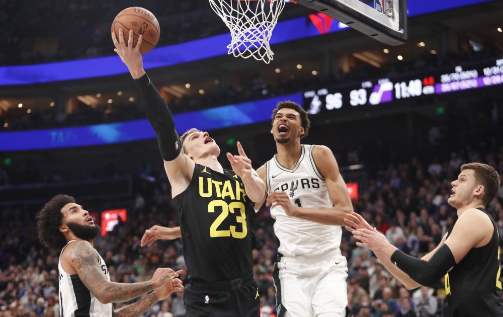 进一步凸显 进一步凸显