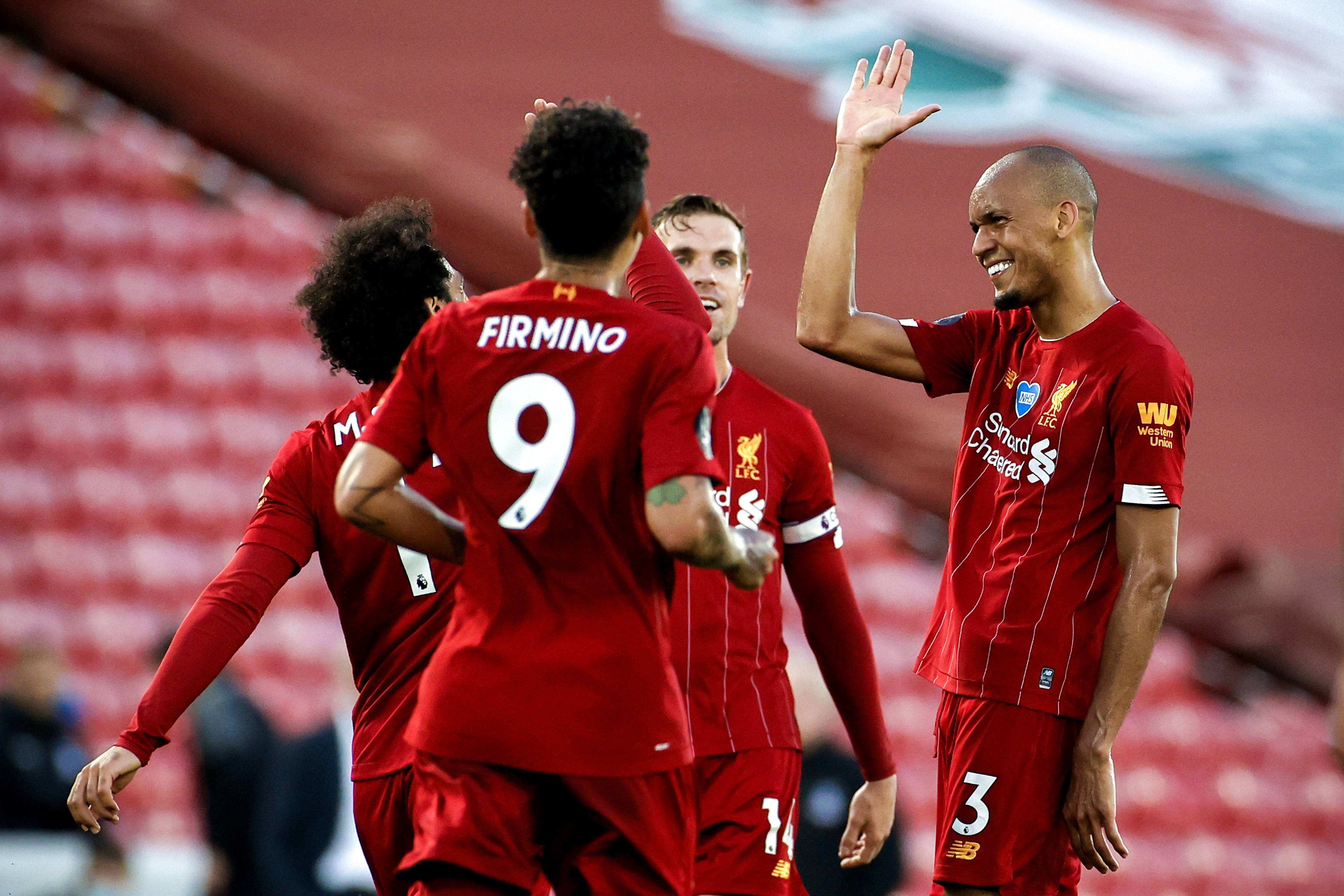 他对比赛中 他对比赛中