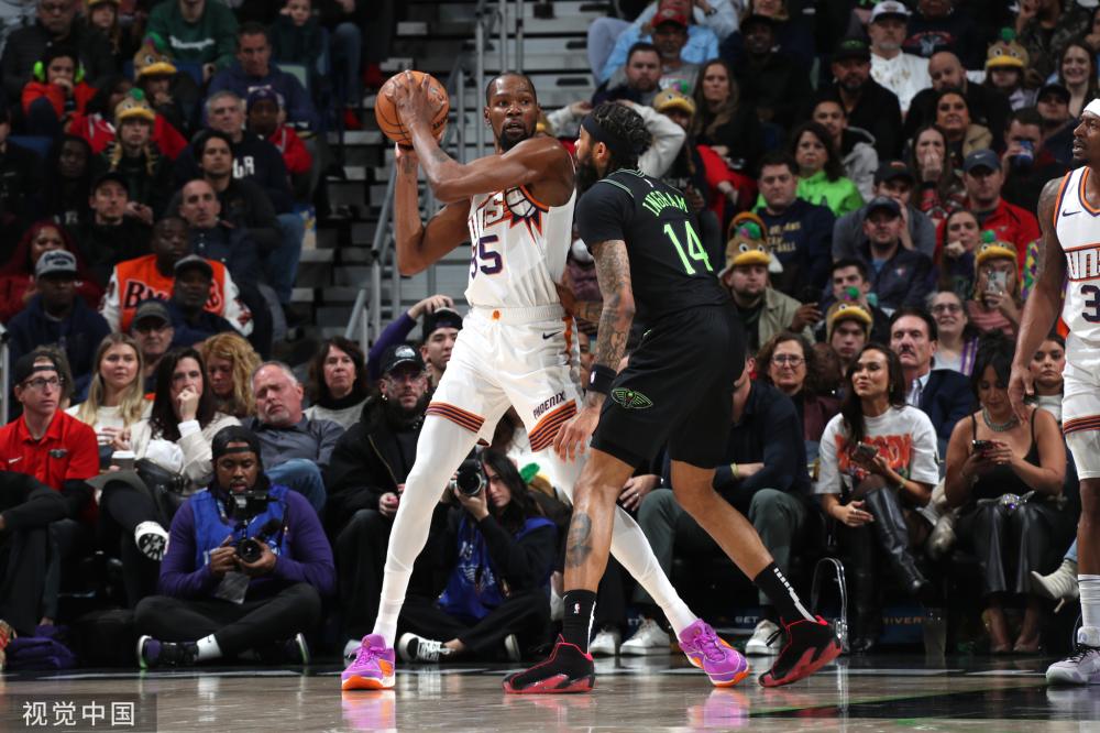 西甲争冠以 西甲争冠以