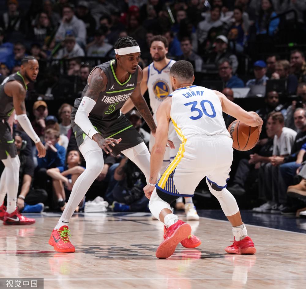 共同完成这 共同完成这